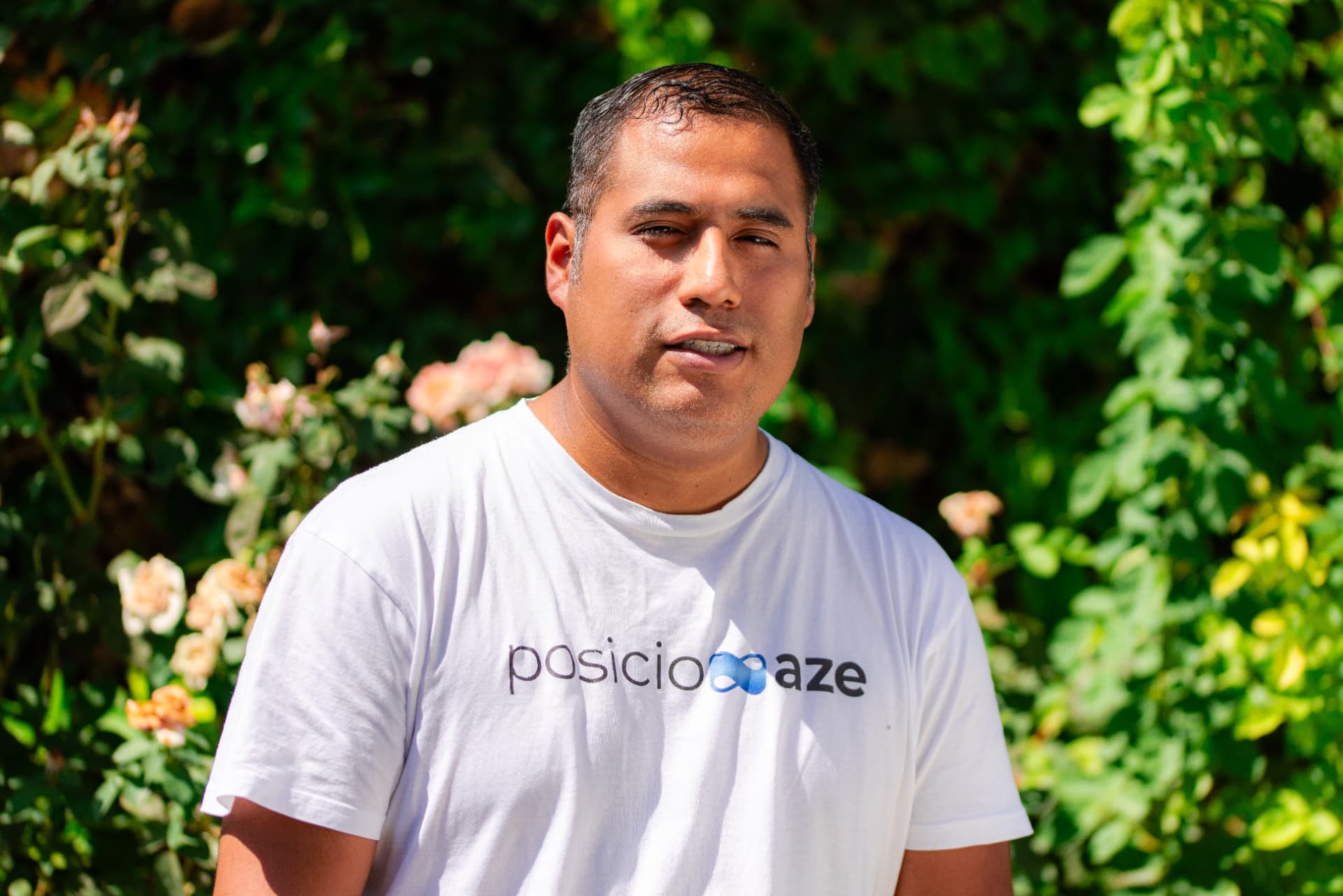Consultor SEO de Posicionaze trabajando proyectos de posicionamiento